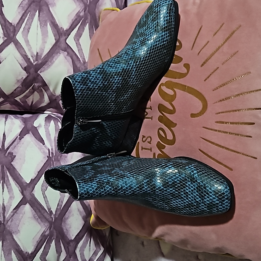 Franco sarto boots